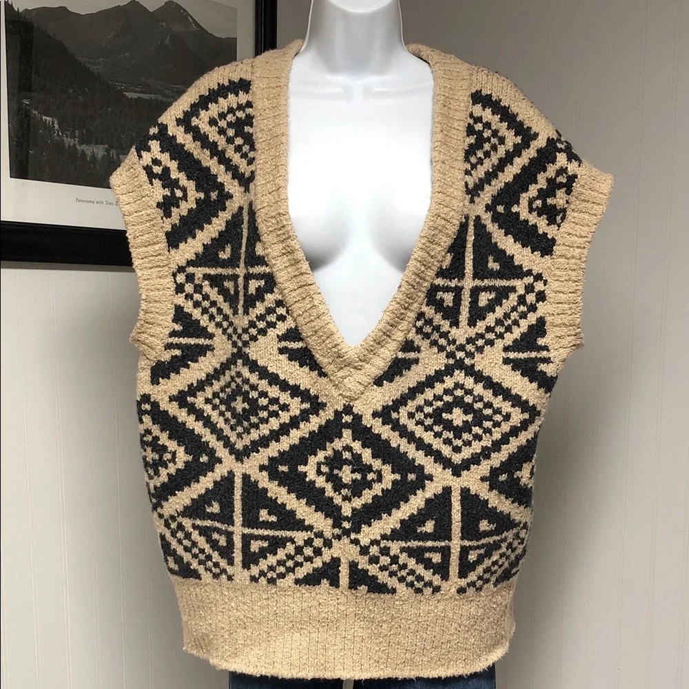 Women’s Banana Republic Gray and Beige Sleeveless Oversized Sweater Size M/L - Picture 1 of 3